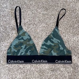 Camo bralette